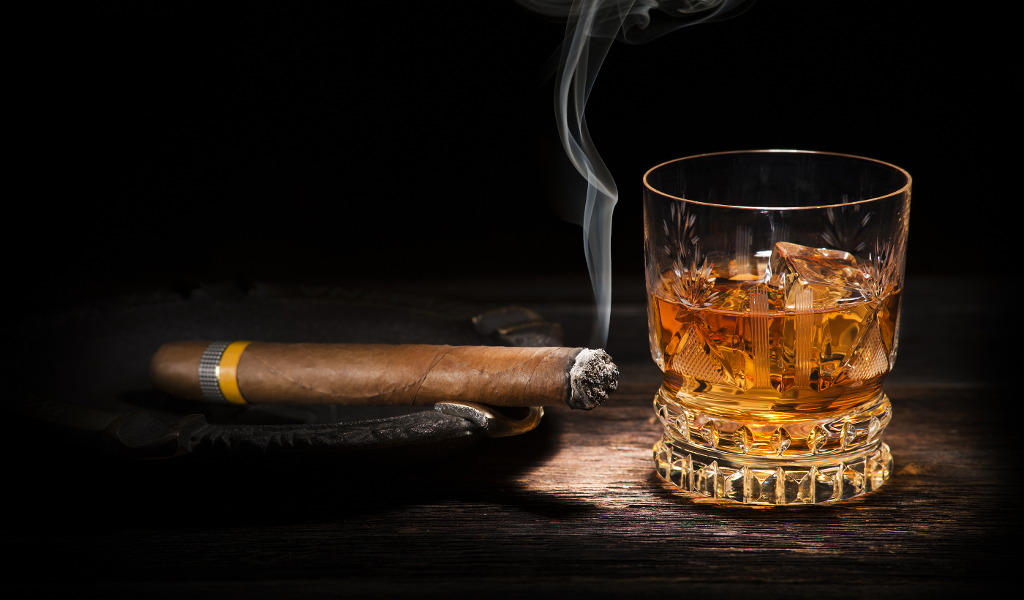 Bourbon_And_Cohiba